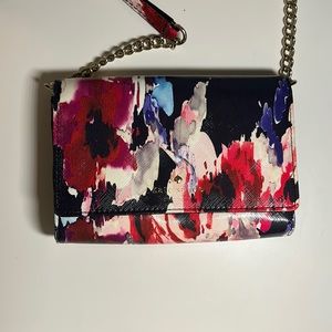 Kate Spade | Floral Crossbody